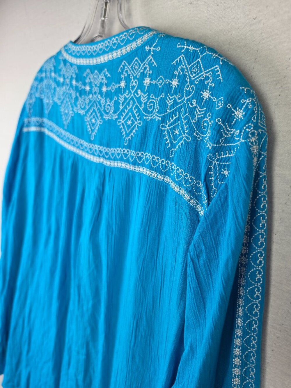 Soft Surroundings Imane Gauze Tunic Embroidered Crinkled Blue size 1X Resortwear - Picture 14 of 16